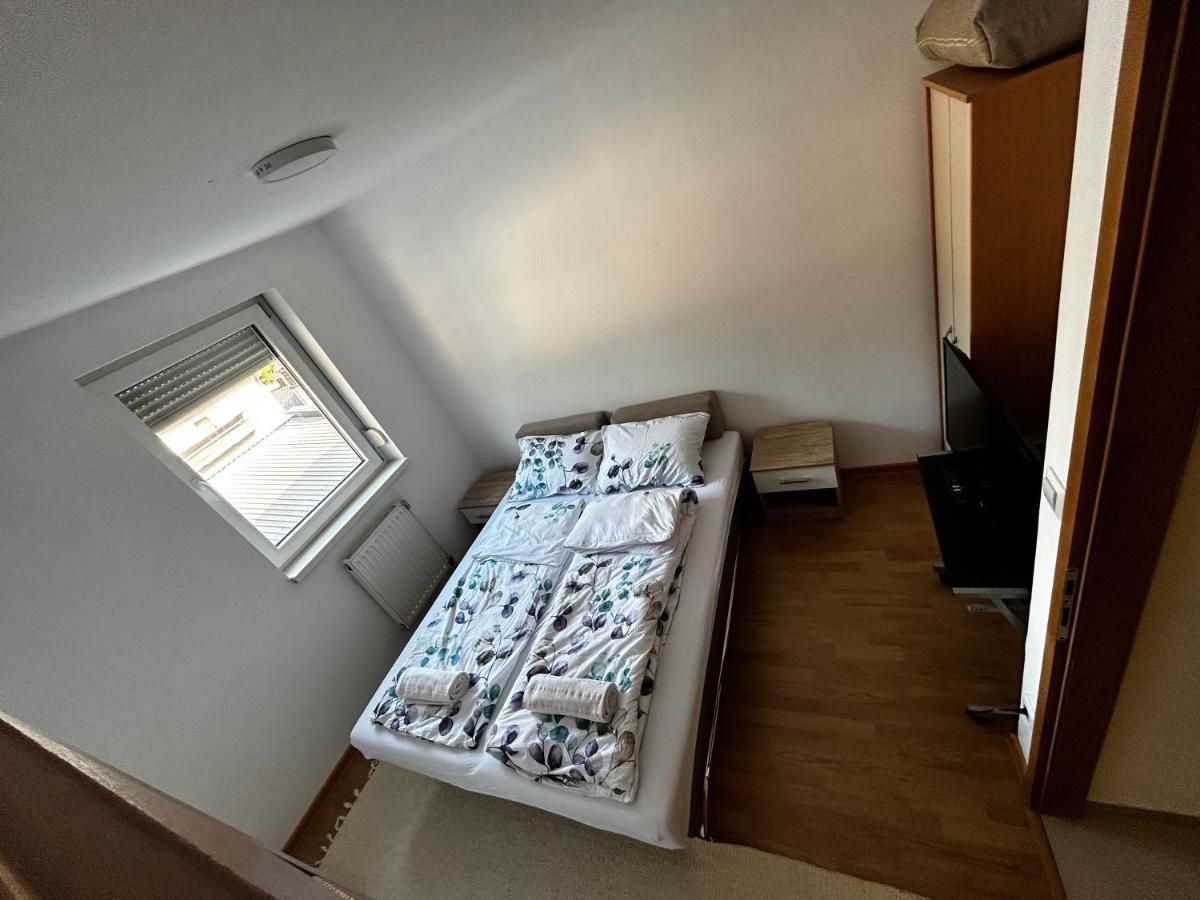 Apartmani Venci Травник Экстерьер фото